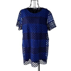 Isaac Mizrahi Live! Blue & Black Mixed Media Lace Top. Size Large